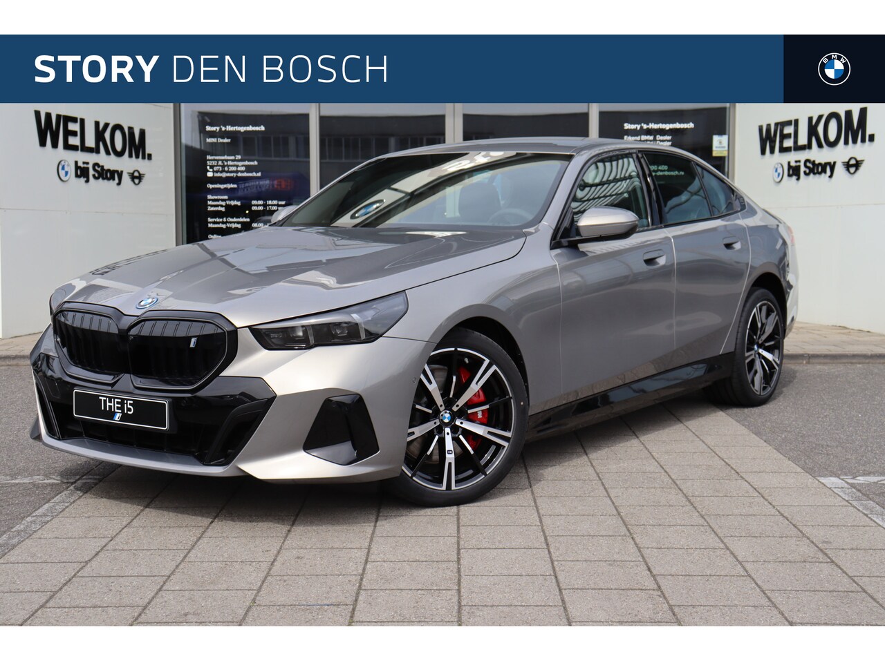 BMW i5 - eDrive40 High Executive M Sport / Adaptieve LED / Parking Assistant Plus / M Sportonderste - AutoWereld.nl
