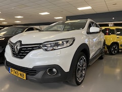 Renault Kadjar - 1.2 TCe Bose Trekhaak/Pano/Stoelverwarming/Carplay