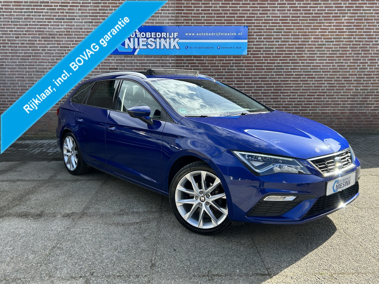 SEAT Leon ST - 1.4 EcoTSI FR Pano/Carplay/Trekhaak - AutoWereld.nl