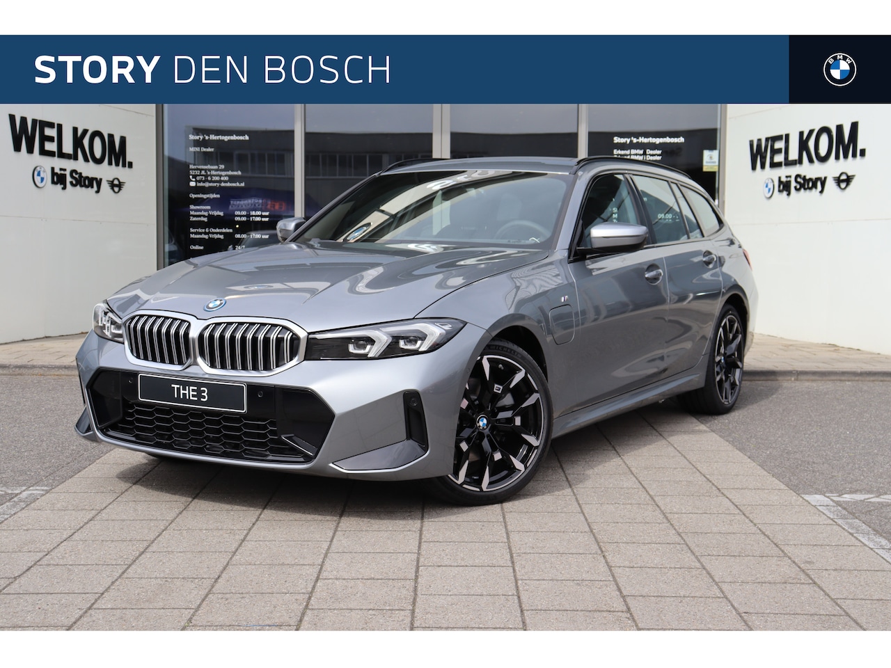 BMW 3-serie Touring - 330e M Sport Automaat / Trekhaak / Sportstoelen / Achteruitrijcamera / Stoelverwarming / P - AutoWereld.nl