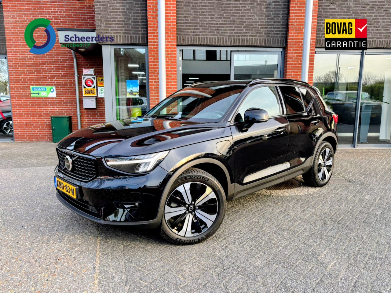 Volvo XC40 - 1.5 T4 Plug-in hybrid Ultimate Dark,Panodak,Harman Kardon,Bliss. - AutoWereld.nl