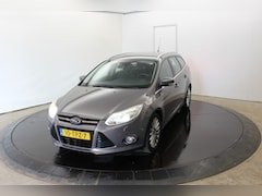 Ford Focus Wagon - 1.6 EcoB Titanium Trekhaak Distributie NW Dealer ondehouden