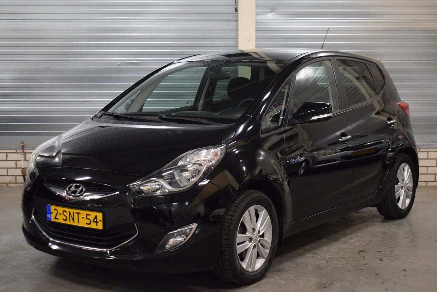 Hyundai ix20 - 1.6i i-Magine 1e Eigenaar 98000KM!! + Bluetooth|Parkeersensoren|Trekhaak| - AutoWereld.nl