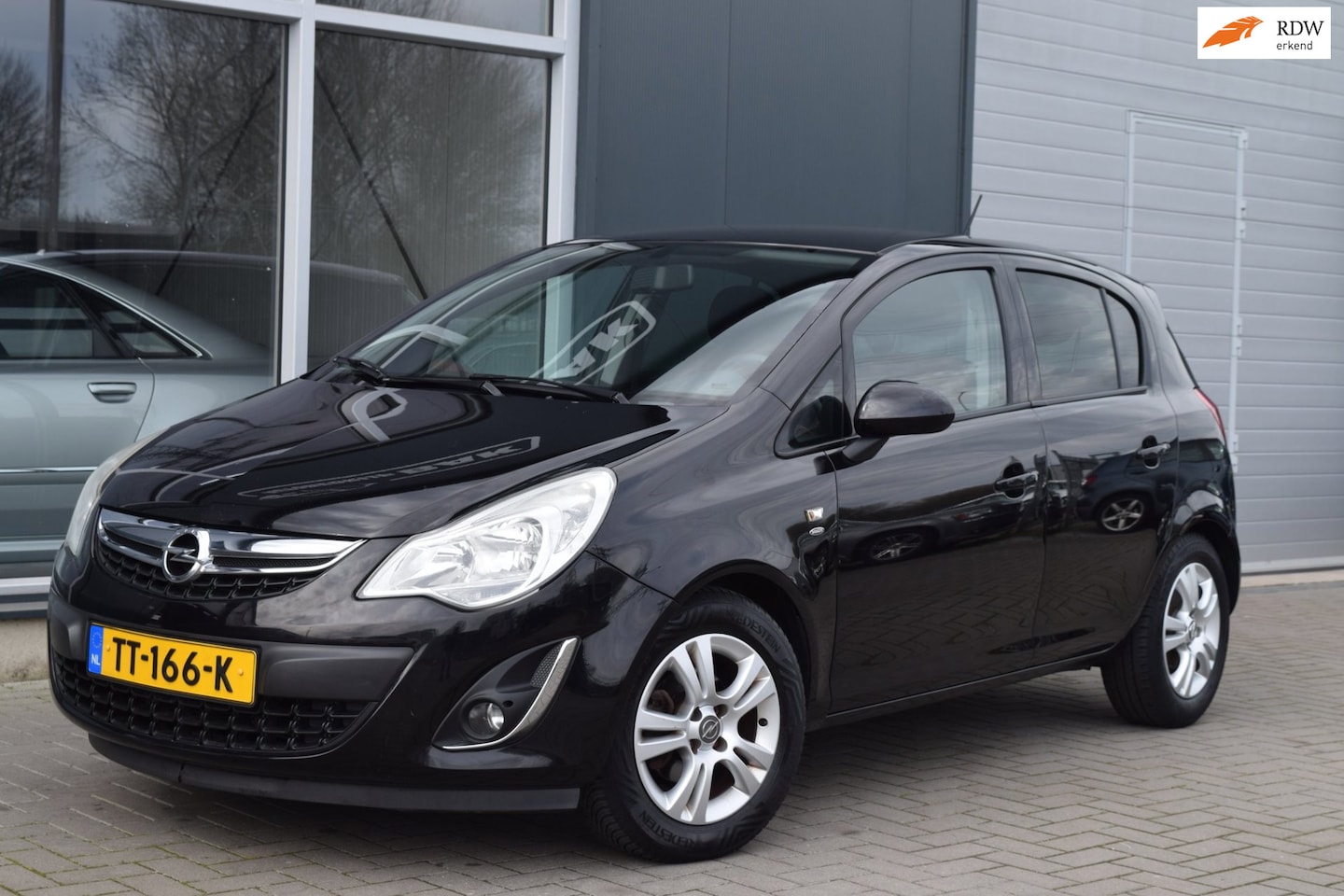 Opel Corsa - 1.2 EcoFlex Selection | Airco | Elek-Pakket | APK 4-2027 - AutoWereld.nl