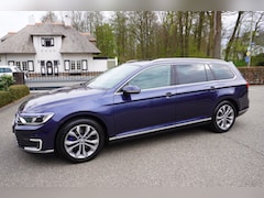 Volkswagen Passat Variant - 1.4 TSI GTE Highline Pano Trekhaak