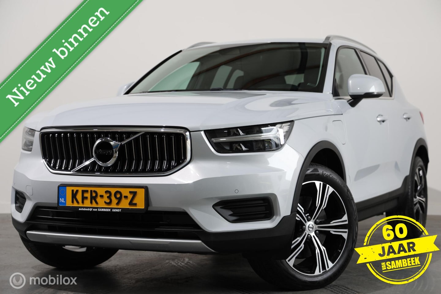 Volvo XC40 - T4 Inscription PHEV-Leder-Adaptieve Cruise-Camera - AutoWereld.nl