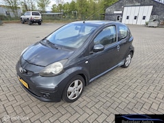Toyota Aygo - 1.0-12V Sport