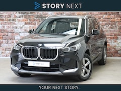 BMW X1 - sDrive18i High Executive Automaat / Widescreen Display / Stoelverwarming / Leder / Climate