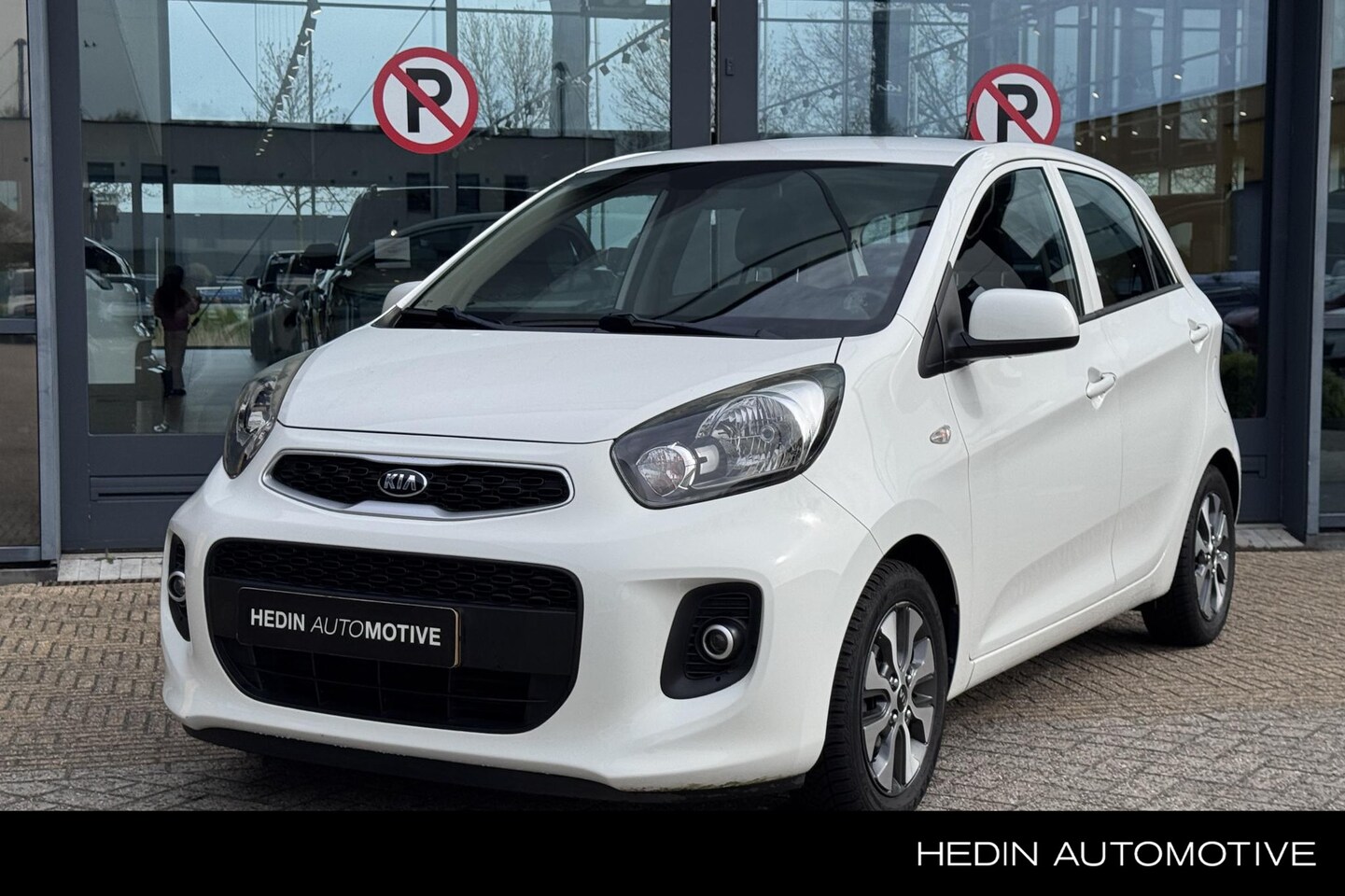 Kia Picanto - 1.0 CVVT EconomyPlusLine | Airco | Navigatie | Camera | Lage km-stand | - AutoWereld.nl