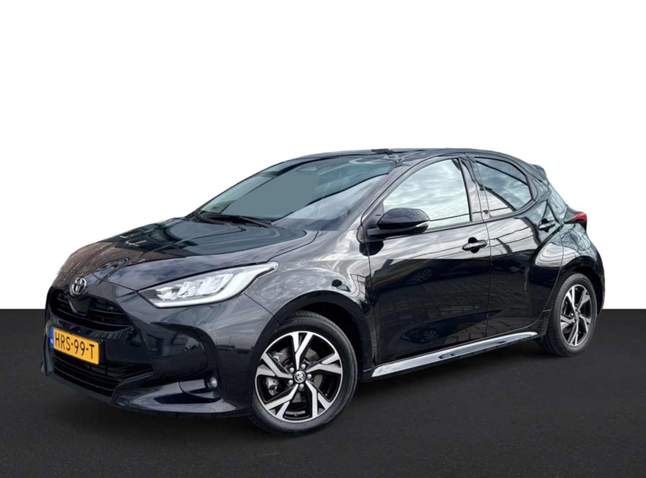 Toyota Yaris - 1.5 Hyb. 115 Dynam Comfort Pack - AutoWereld.nl