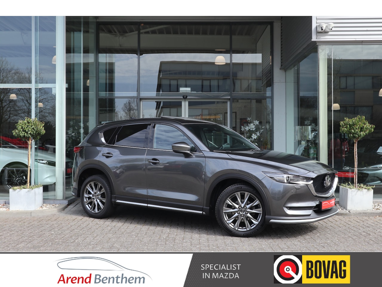 Mazda CX-5 - 2.0 SkyActiv-G 165 Signature Automaat / Schuifdak / Trekhaak / Bose / 360 camera / Navi / - AutoWereld.nl