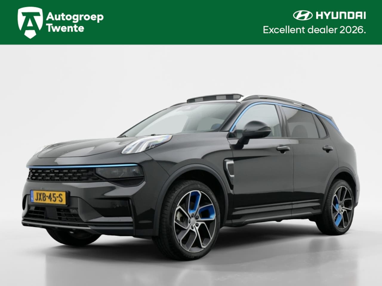 Lynk & Co 01 - 1.5 | Met stekker | Zwarte hemelbekleding - AutoWereld.nl