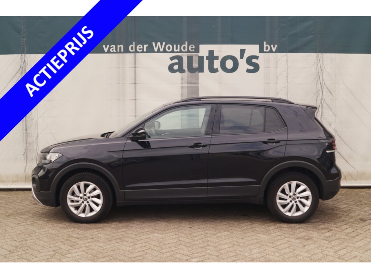 Volkswagen T-Cross - 1.0 TSI Life -LEER-NAVI-PDC-CAM- - AutoWereld.nl