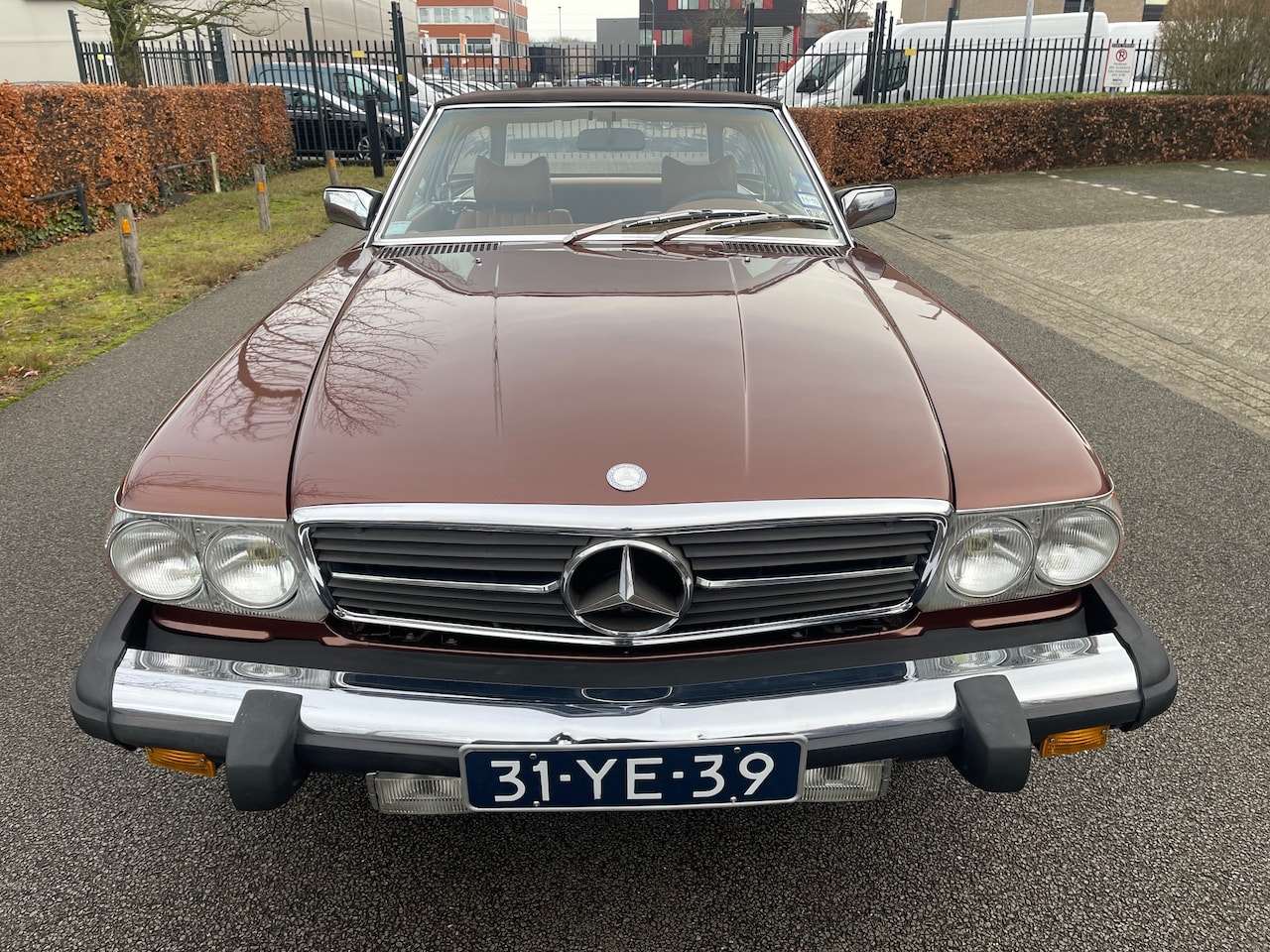 Mercedes-Benz SL-klasse - 450 SL R107 Roadster 1977  Oldtimer - AutoWereld.nl