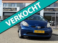 Toyota Aygo - 1.0-12V nap apk airco toerenteller nieuwe koppeling