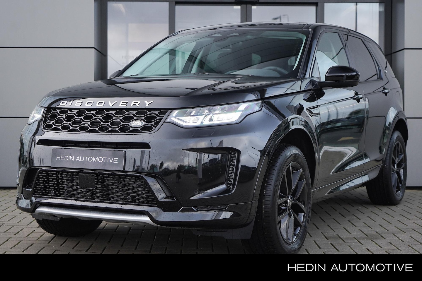 Land Rover Discovery Sport - P270e PHEV S Edition | Panoramadak | Stoelverwarming | Trekhaak | 19" | - AutoWereld.nl