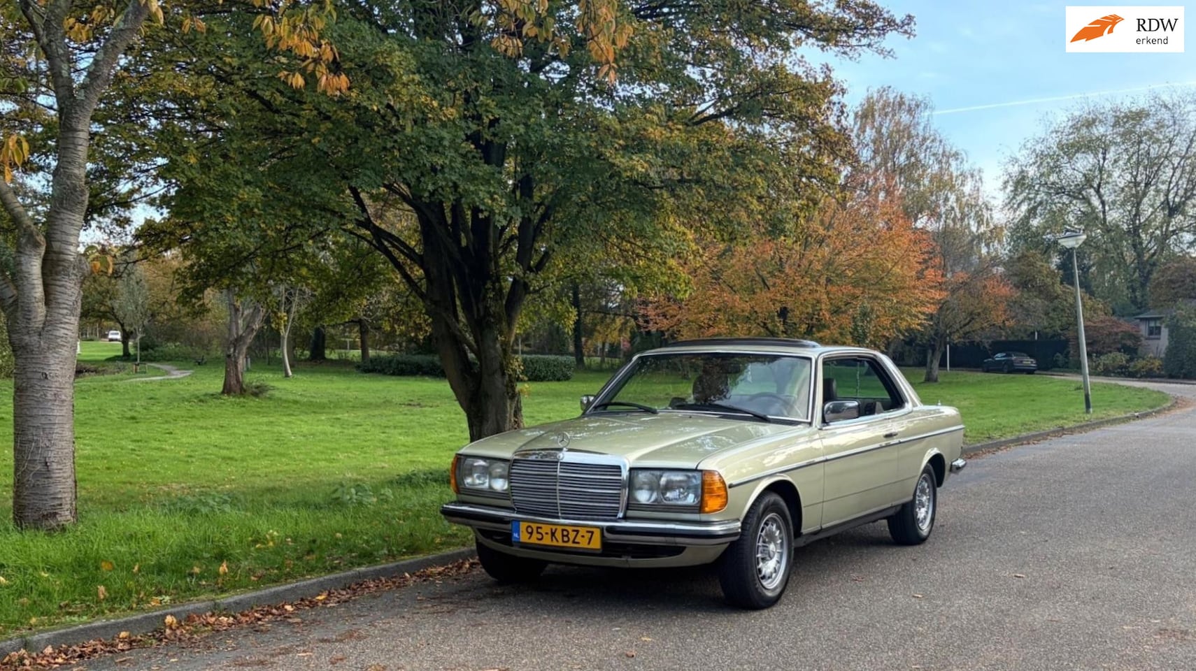 Mercedes-Benz 200-280 (W115) - 280 CE Your Classic Car SOLD. - AutoWereld.nl