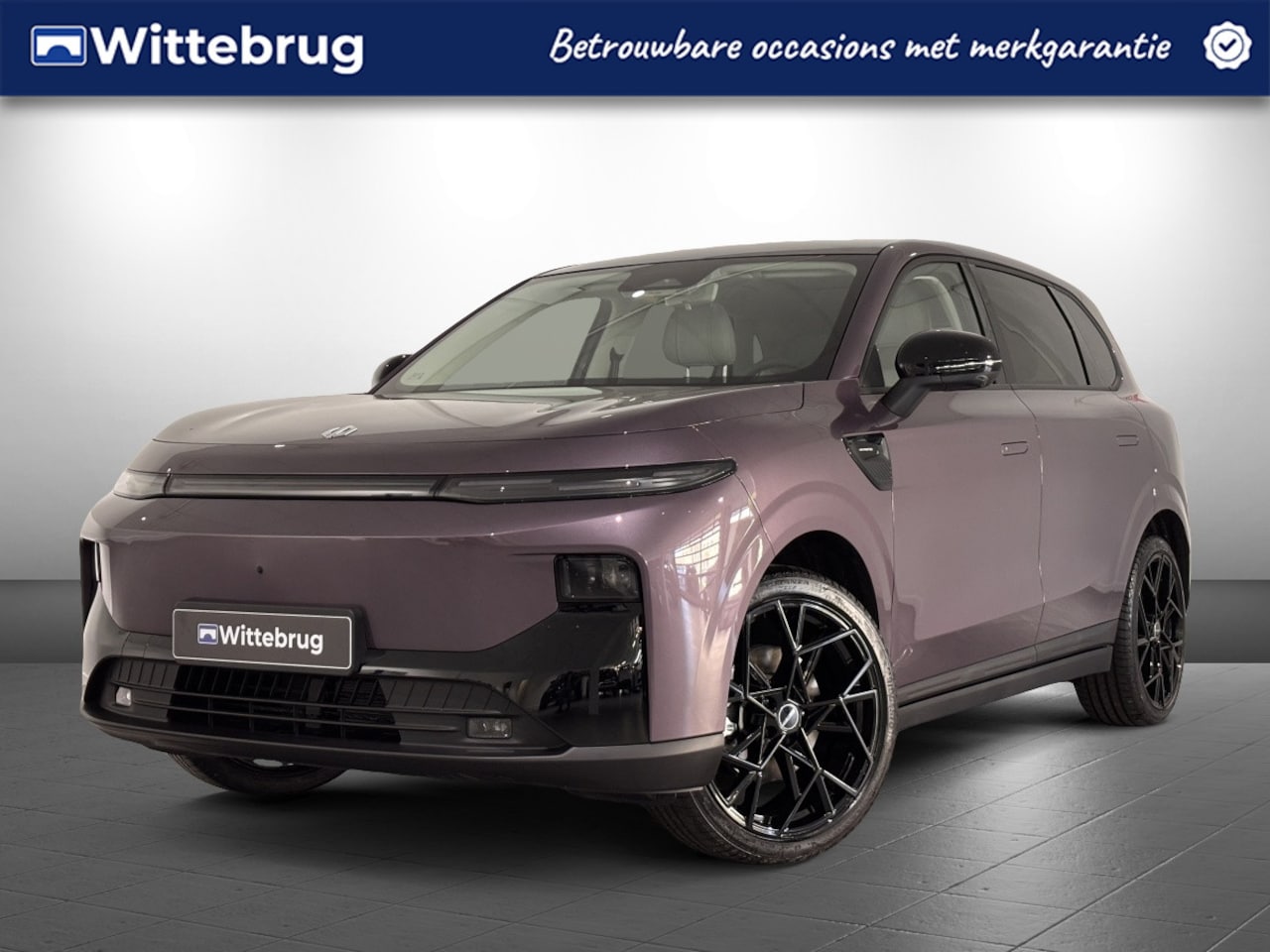 Leapmotor B10 - Design ProMax 67.1 kWh Volledig Elektrisch met 20 inch Lichtmetalen velgen, Lederen bekled - AutoWereld.nl