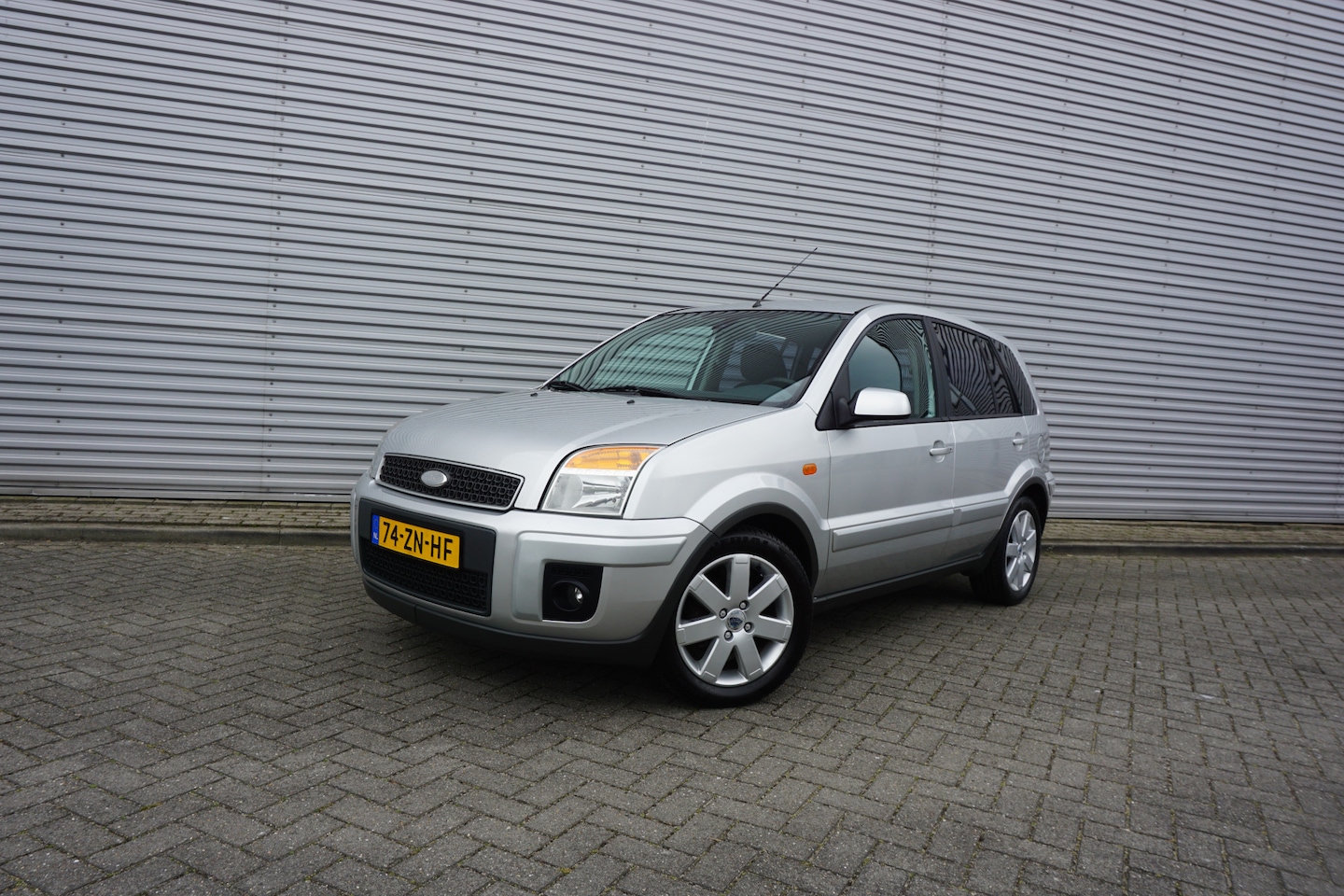 Ford Fusion - 1.6-16V Futura AUTOMAAT - Airco / Navi / Cruise / Elektr. ramen / Trekhaak / Lm velgen / N - AutoWereld.nl