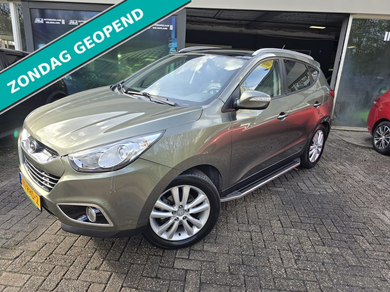 Hyundai ix35 - 2.0i i-Catcher | 2E EIGENAAR | PANO | CAMERA | NAVI | TREKHAAK | LMV | - AutoWereld.nl