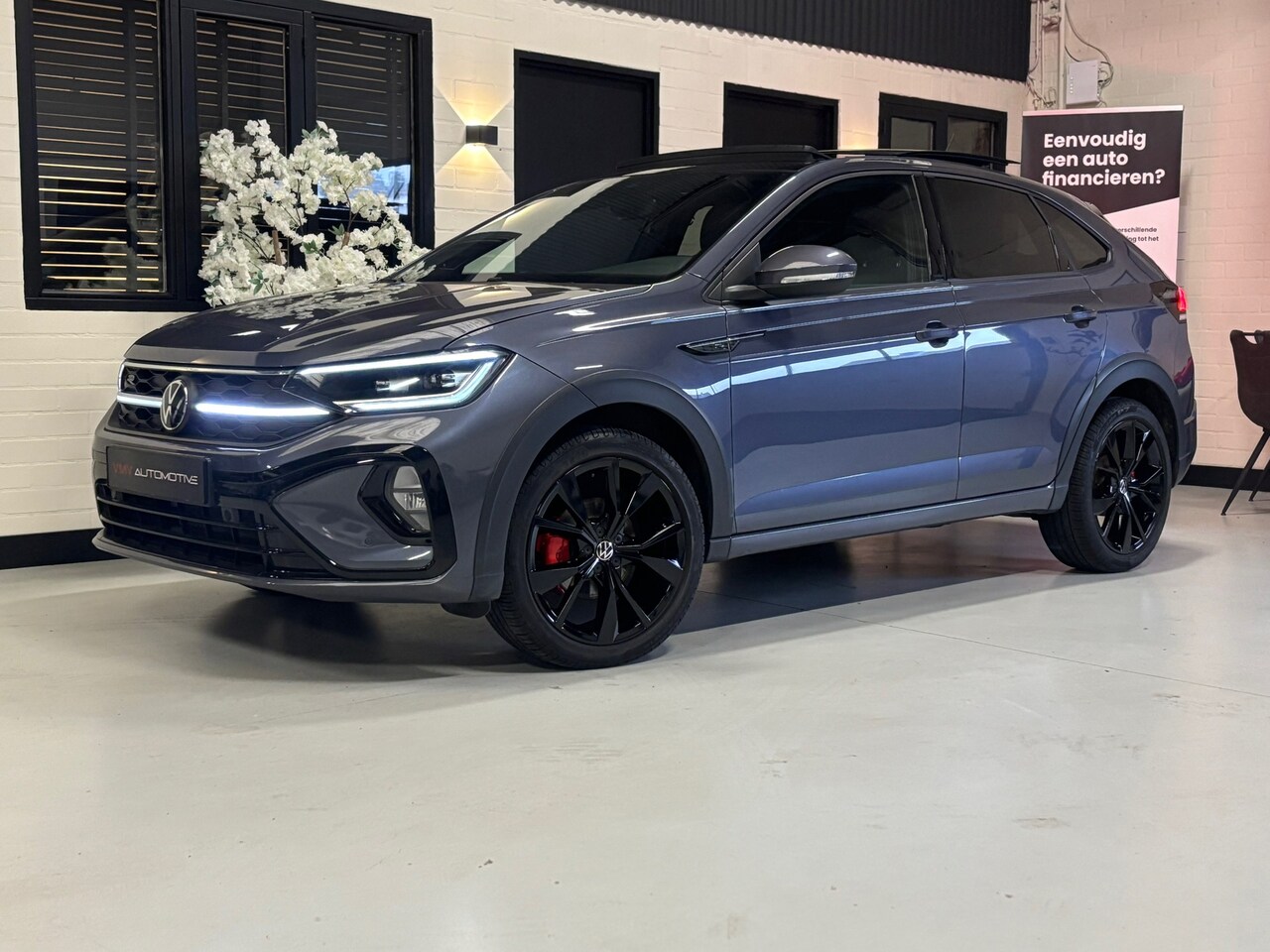 Volkswagen Taigo - 1.5 TSI R-Line |Pano|Beats|Cam|IQ-light|Ledbar|CarPlay|LaneAssist| - AutoWereld.nl