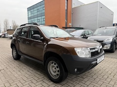 Dacia Duster - 1.6 Benzine | Trekhaak| Lage km's | Hoge instap