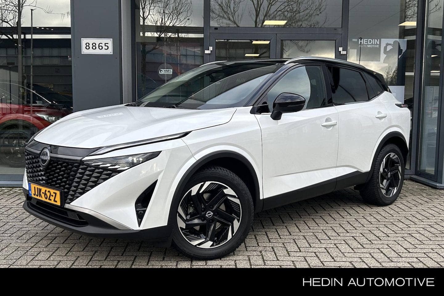 Nissan Qashqai - 1.3 MHEV Xtronic N-Connecta Pack Easy |Cold Pack | Two tone wit-zwart - AutoWereld.nl