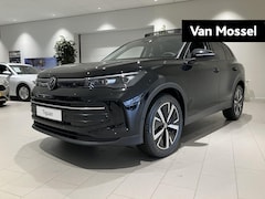 Volkswagen Tiguan - 1.5 eTSI Life Edition 150 PK | Apple Carplay | Panoramadak | Trekhaak | Stoelverwarming |