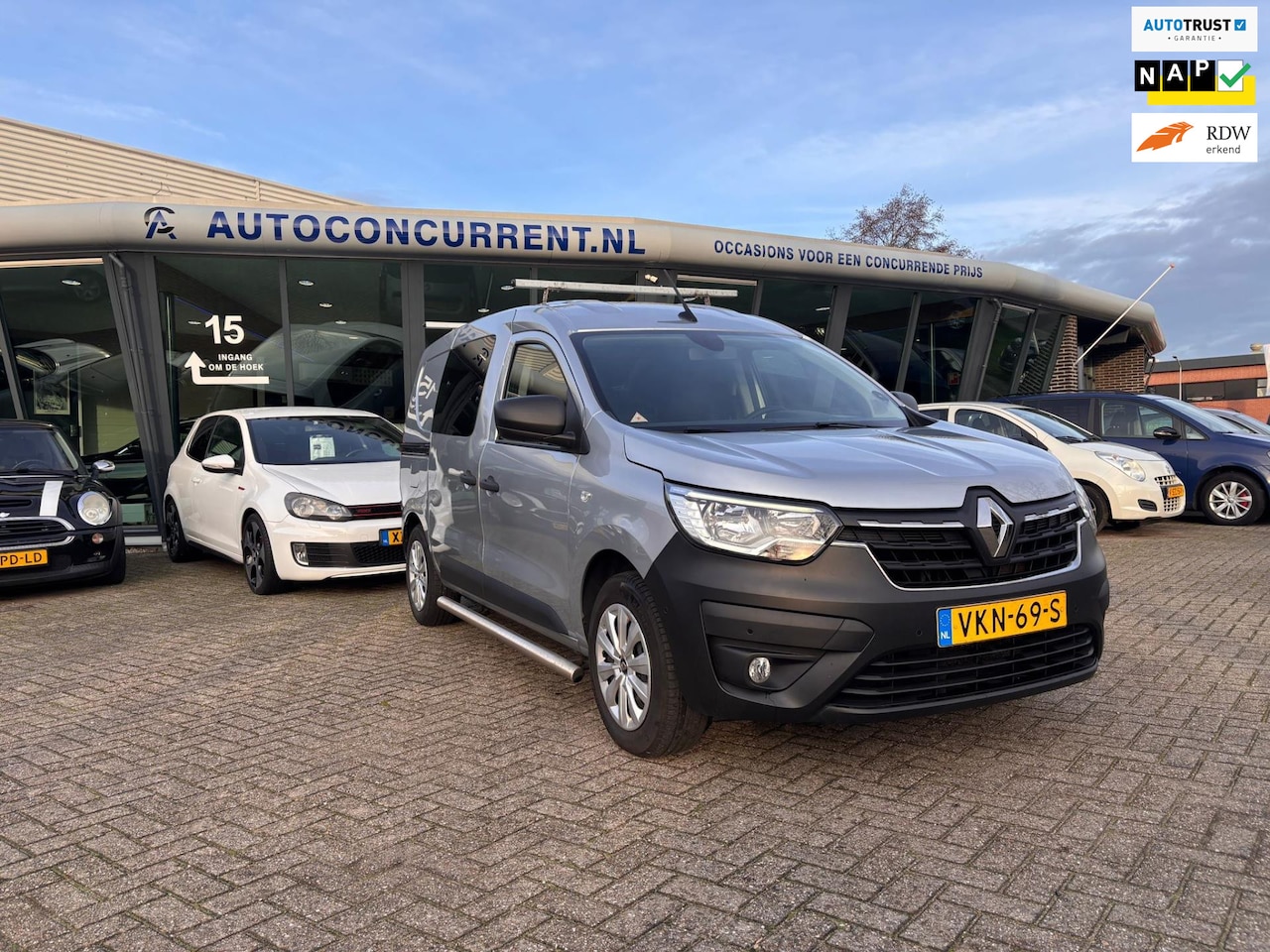 Renault Express - 1.3 TCe 100 Comfort + 1.3 TCe 100 Comfort +, Navi, Camera, Vol optie, Inruil mogelijk. - AutoWereld.nl