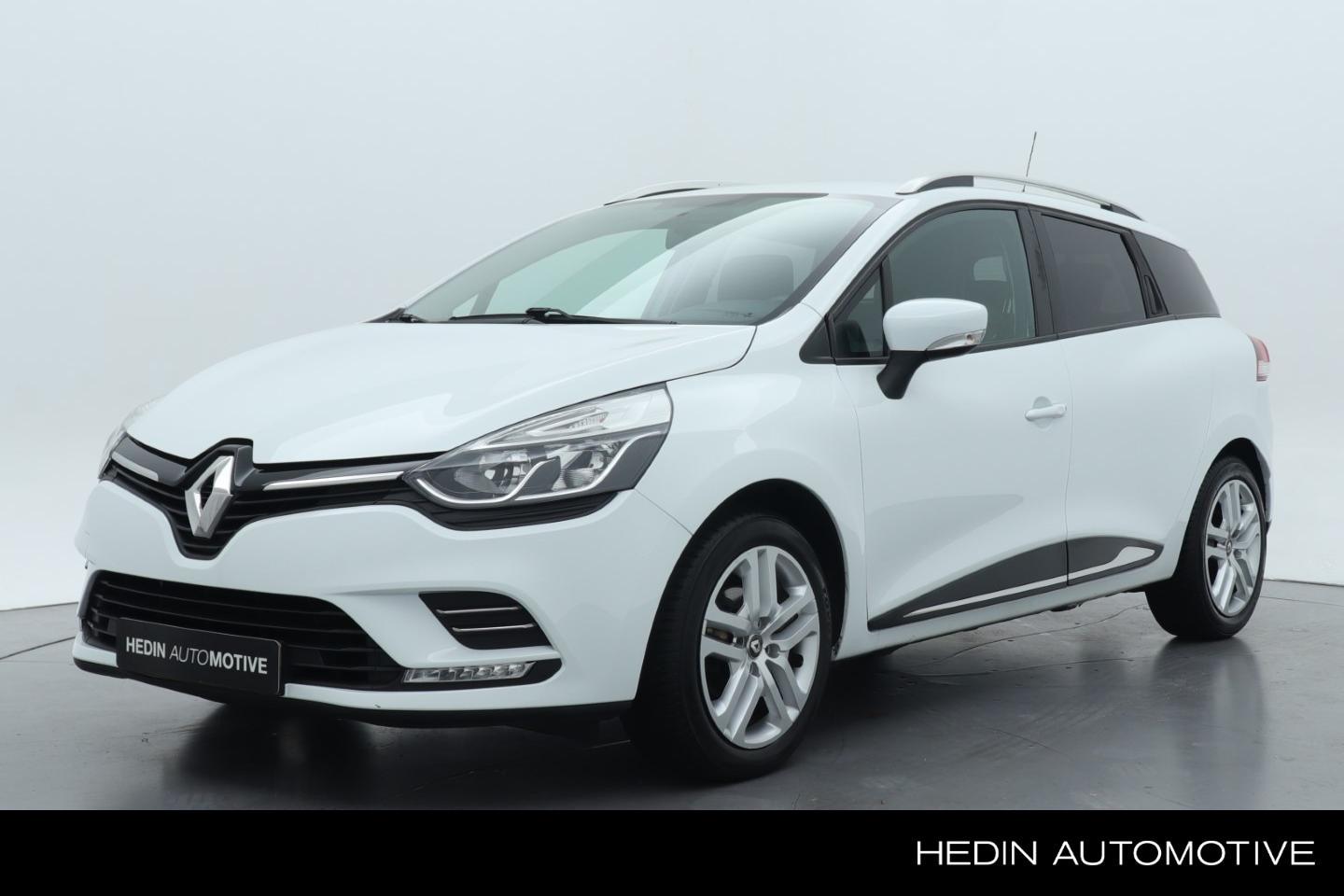 Renault Clio Estate - TCe 90 Zen | Trekhaak | Camera - AutoWereld.nl