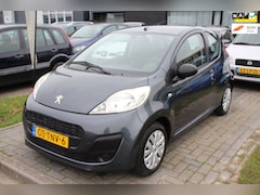 Peugeot 107 - 1.0 Access Accent AIRCO Nieuw model NAP APK Zuinig