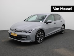 Volkswagen Golf - 1.5 eHybrid Life Edition Navigatie | Camera | parkeersensoren | Cruise control | Airco | 1