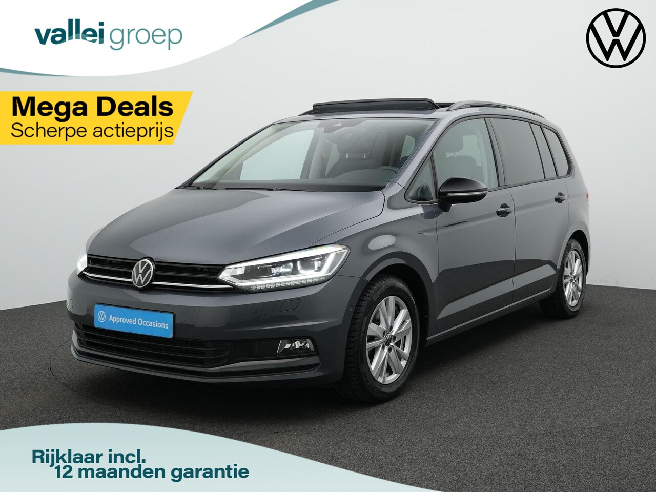 Volkswagen Touran - 7-zits 1.5 TSI 150 pk DSG Highline | Panoramadak | Trekhaak | Stoelverwarming | Sportonder - AutoWereld.nl