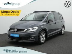 Volkswagen Touran - 7-zits 1.5 TSI 150 pk DSG Highline | Panoramadak | Trekhaak | Stoelverwarming | Sportonder