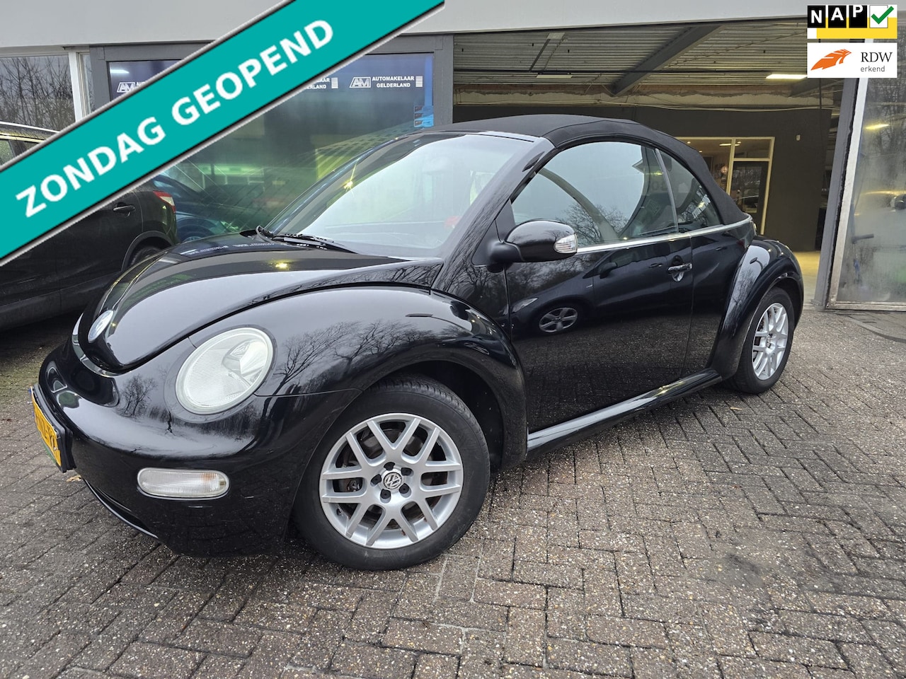 Volkswagen New Beetle Cabriolet - 2.0 | INRUILKOOPJE | NW APK | GEINIGE CABRIO VOOR WEINIG | NW DAK | - AutoWereld.nl