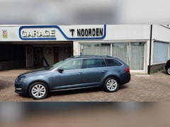 Skoda Octavia - 1.0 TSI Greentech Ambition Business , Trekhaak