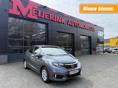 Honda Jazz - 1.3 I-VTEC BJ.2018 AUTOMAAT CRUISE AIRCO 50.000 KM STOELVERW
