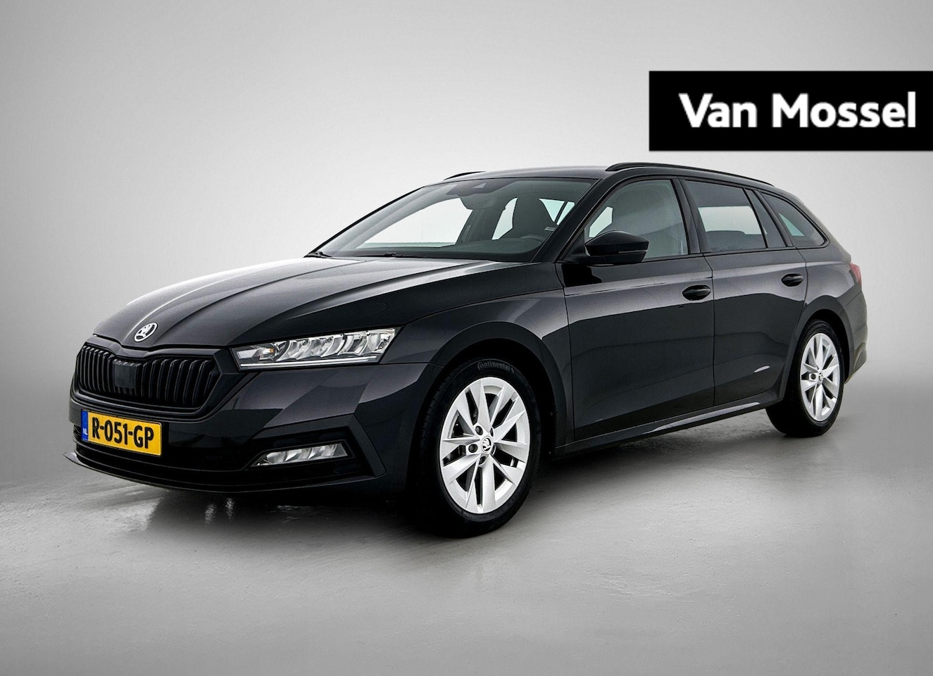 Skoda Octavia Combi - 1.0 TSI Sport Business | TREKHAAK | CRUISE CONTROL | CLIMATE CONTROL | NAVIGATIE | APPLE C - AutoWereld.nl
