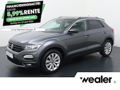 Volkswagen T-Roc - 1.0 TSI Style | 110 PK | Adaptive cruise control | Parkeersensoren | Apple Carplay/Android
