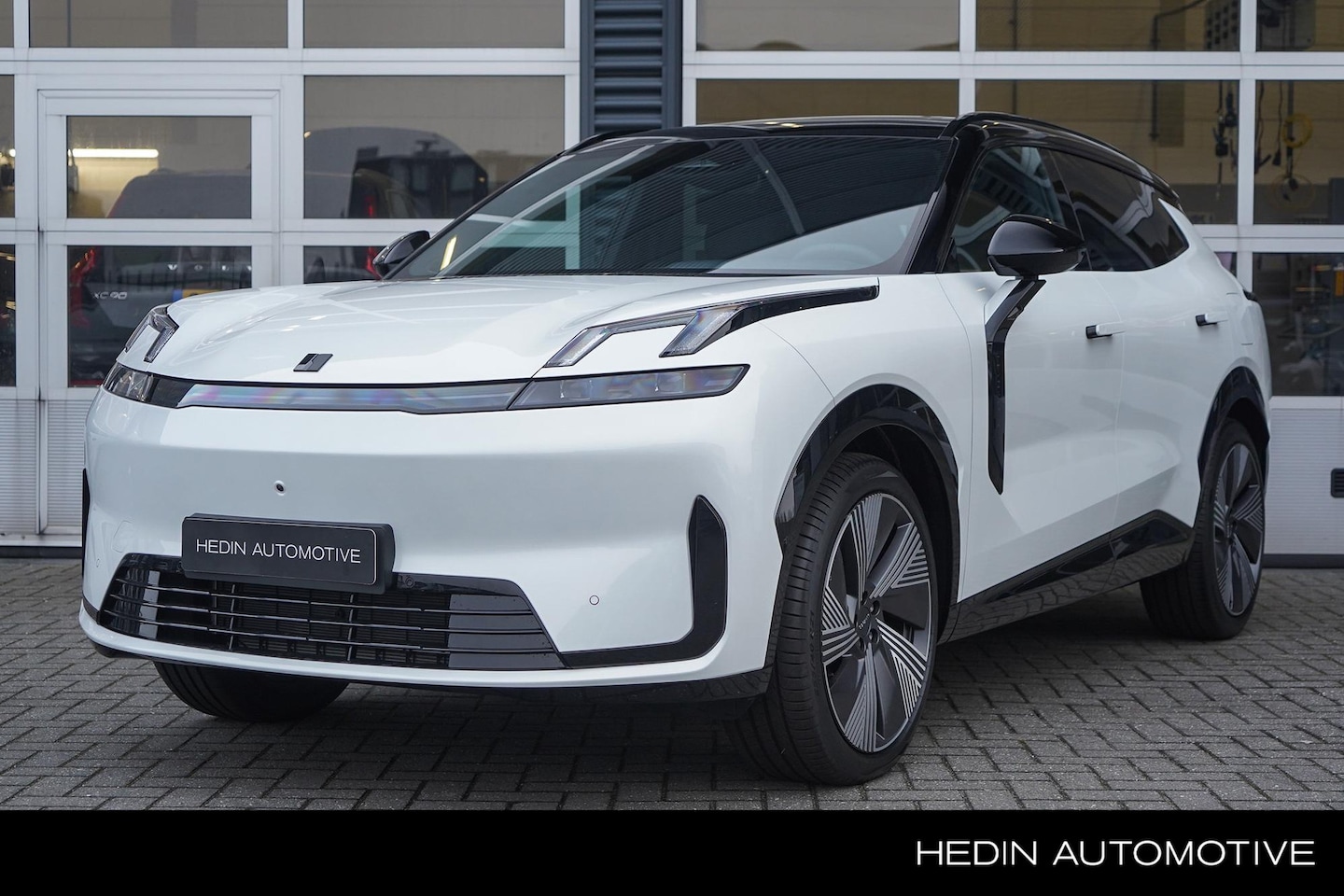 Lynk & Co 08 - 1.5 More VOORRAAD DEMO | 360 camera | Stoel Ventilatie & Massage | Harman/Kardon Audio | P - AutoWereld.nl
