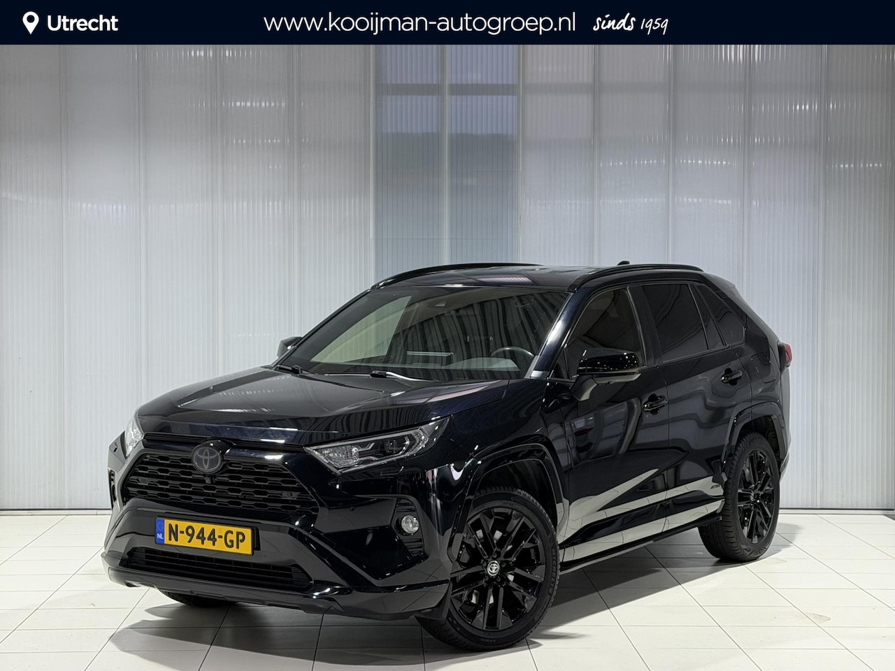 Toyota RAV4 - 2.5 Hybrid AWD Black Edition | Afn. Trekhaak | All season banden | Side Skirts | - AutoWereld.nl