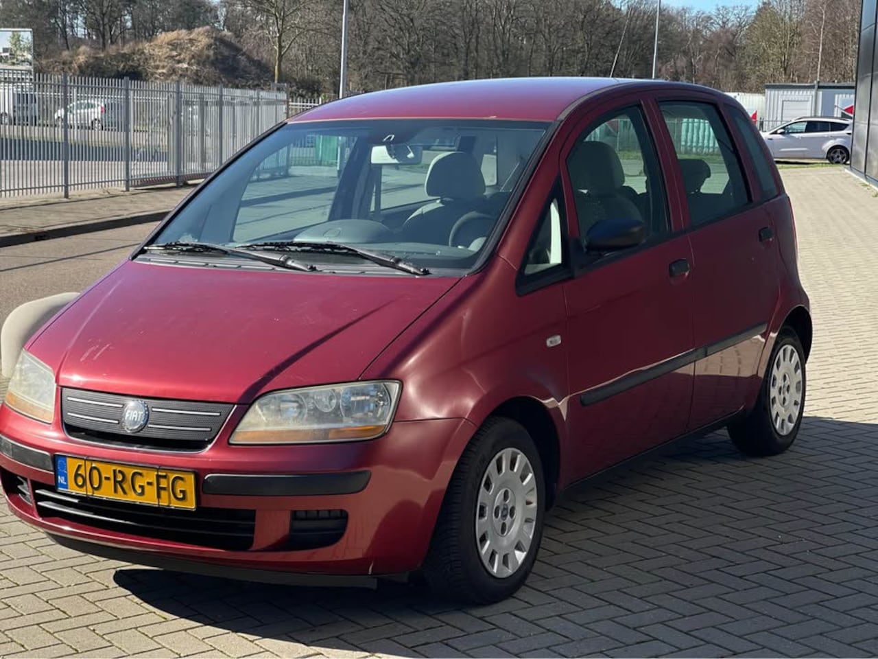 Fiat Idea - 1.4-16V Active 1.4-16V Active - AutoWereld.nl