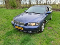 Volvo V70 - 2.4 Comfort Line