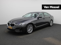 BMW 5-serie - 520e Business Edition Plus | APPLE CARPLAY | LASER LIGHT | STOELVERWARMING | NAVIGATIE | B