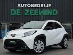 Toyota Aygo X - 1.0 VVT-i MT Envy|Bluetooth|camera|Rijklaar