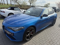 Alfa Romeo Giulia - 2.0 T Veloce AWD LSD - Adaptieve schokdempers - Panorama dak