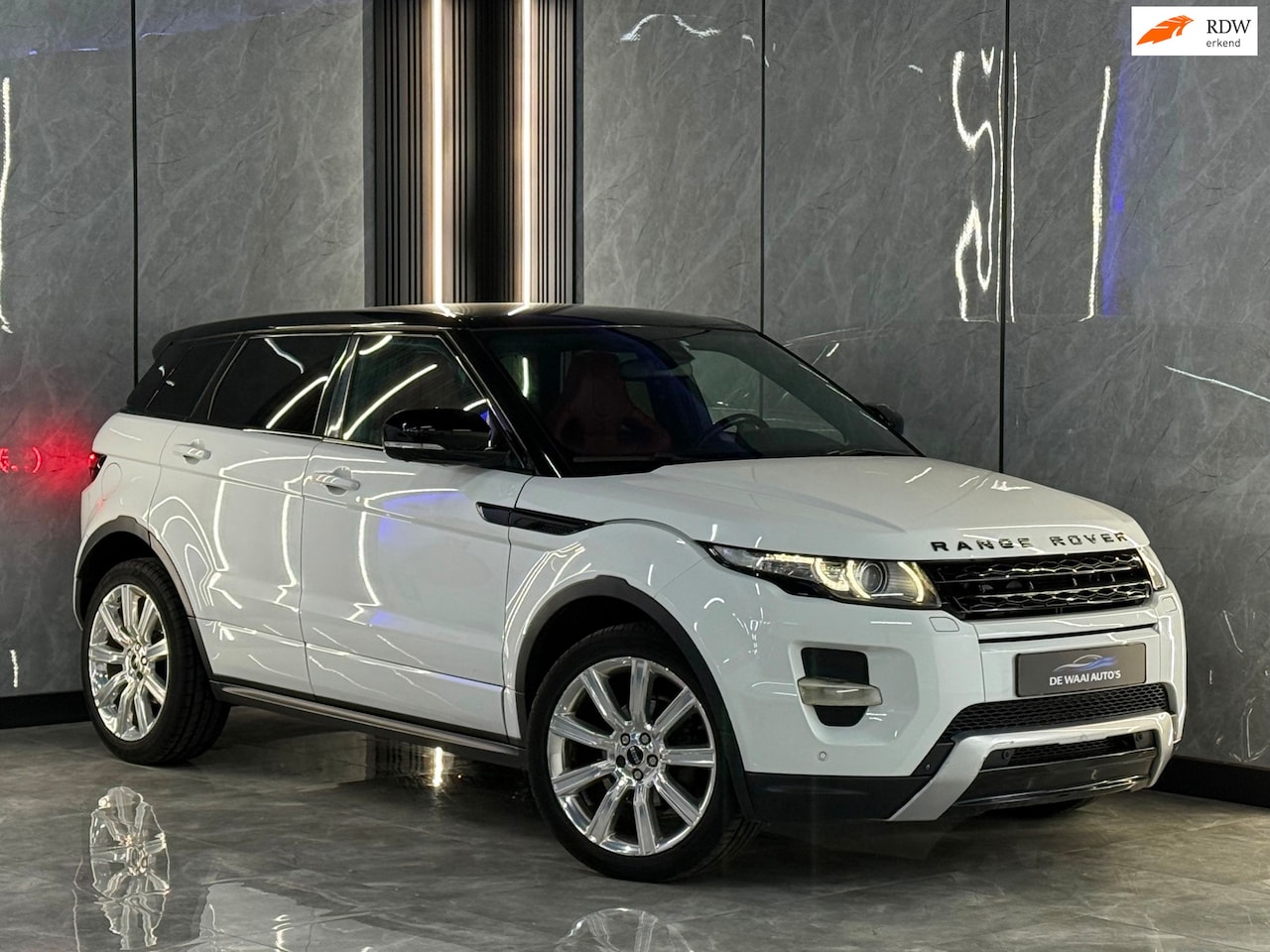 Land Rover Range Rover Evoque - 2.2 SD4 4WD Panoramadak | Kuipstoelen | Memory | Camera | Meridian | Stoelverw | Keyless E - AutoWereld.nl