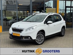 Peugeot 2008 - 1.2 PureTech Style -stoelverwarming - trekhaak