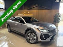 Peugeot 408 - 1.6 HYbrid Allure 180 EAT8 251pk Automaat, LMV, Navigatie,