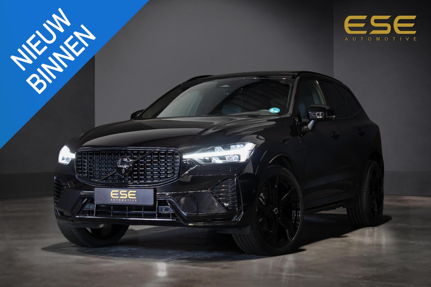 Volvo XC60 - 2.0 T6 Plug-in hybrid AWD Ultra Black Edition | Panorama | 360 Camera | Hud | Harman/Kardo - AutoWereld.nl